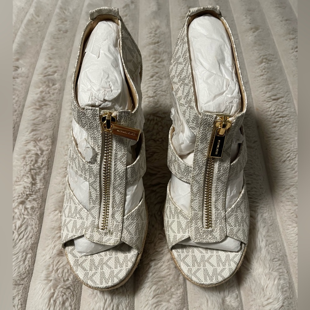 Womens Michael Michael Kors Damita Espadrille Wedge Sandals - Picture 3 of 8